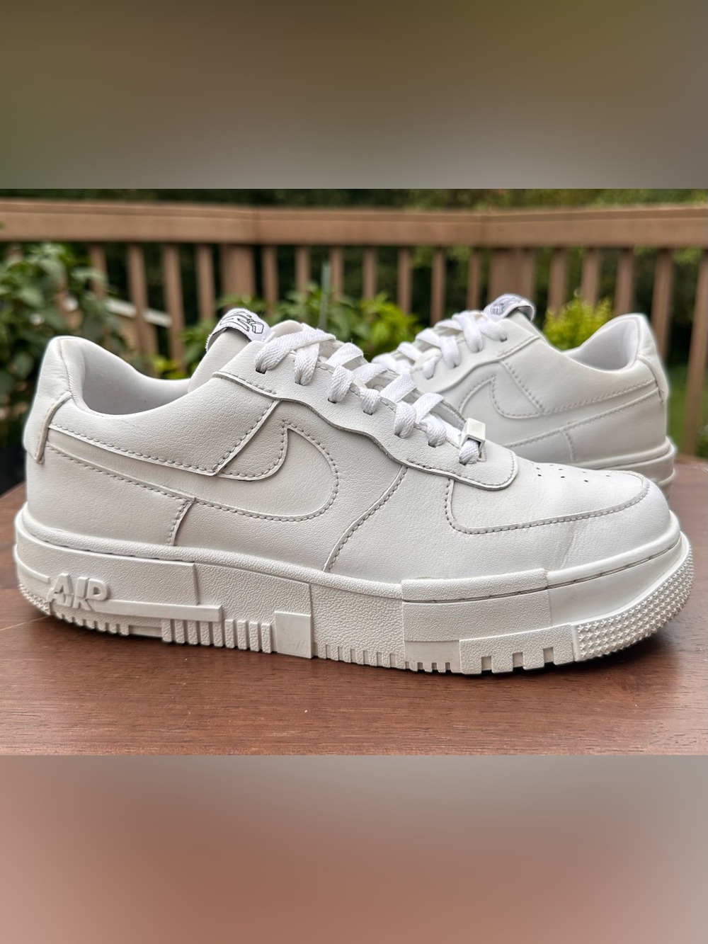 Nike Air Force 1 Pixel White Triple White CK6649-100 Women’s Size 9